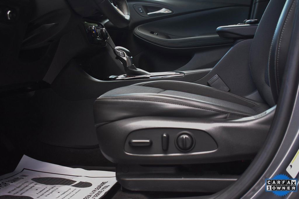 Used 2022 Buick Encore GX Preferred w/ Cold Weather Comfort Package image 16