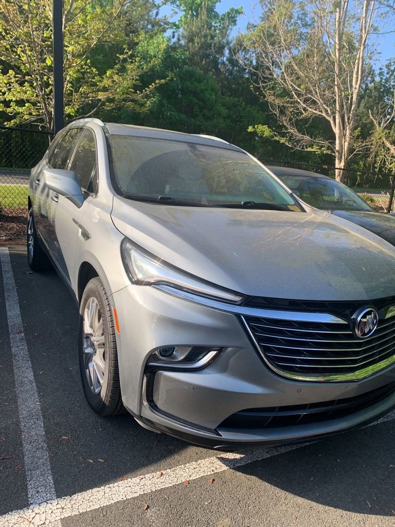 Used 2024 Buick Enclave Essence w/ Experience Buick Package image 34