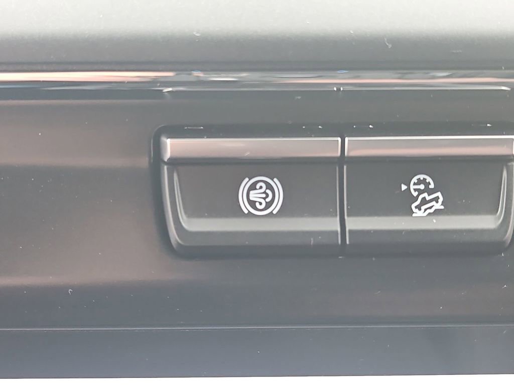 Used 2022 GMC Sierra 1500 Denali w/ Denali Reserve Package image 57