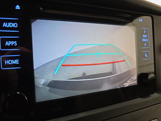 Used 2016 Toyota Sienna LE image 21