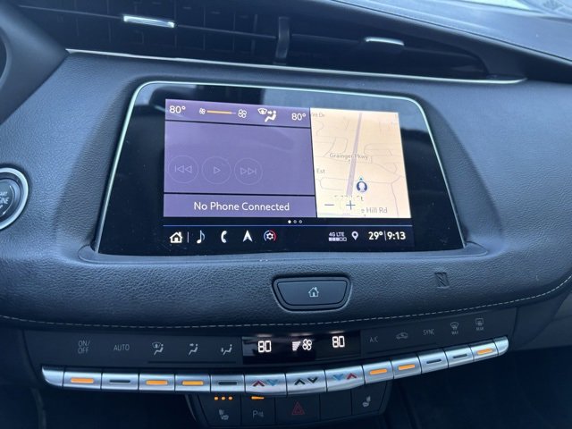 Used 2019 Cadillac XT4 Luxury w/ Cold Weather Package image 16