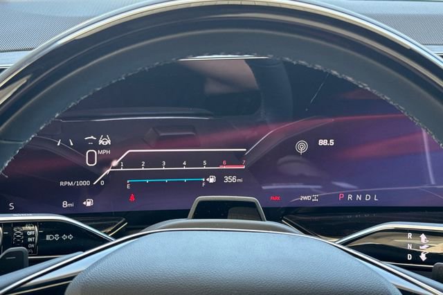 New 2026 Cadillac Escalade ESV Sport AWD/4WD image 27