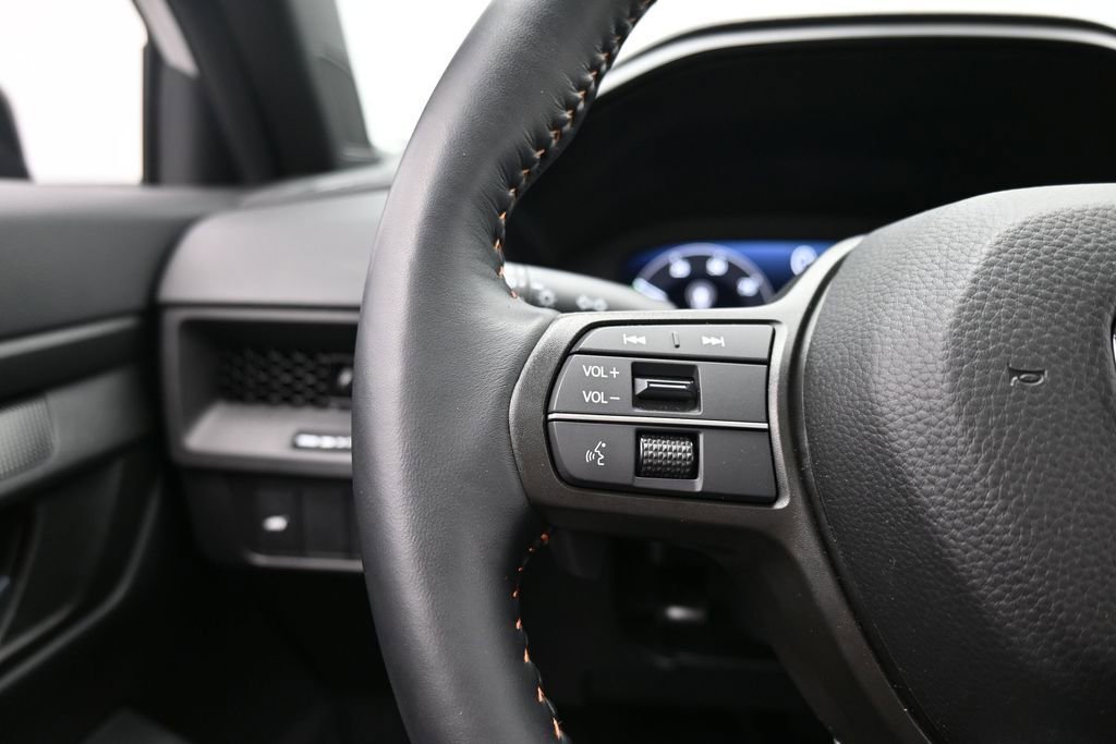 Used 2026 Honda CR-V TrailSport image 37