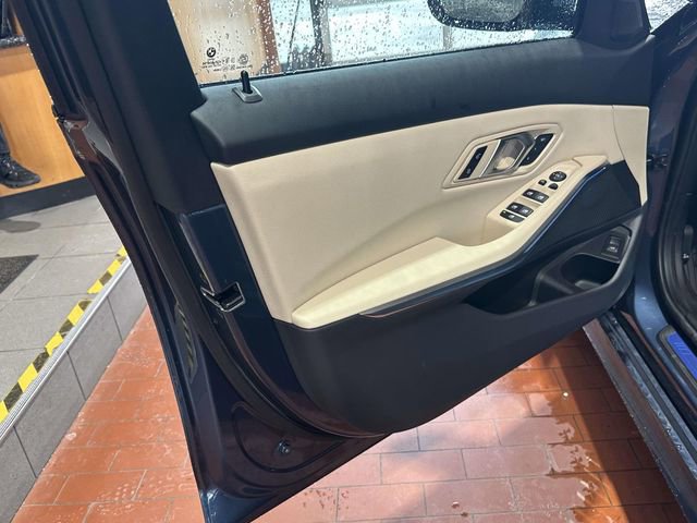 New 2026 BMW 330i xDrive Sedan w/ M Sport Package image 11