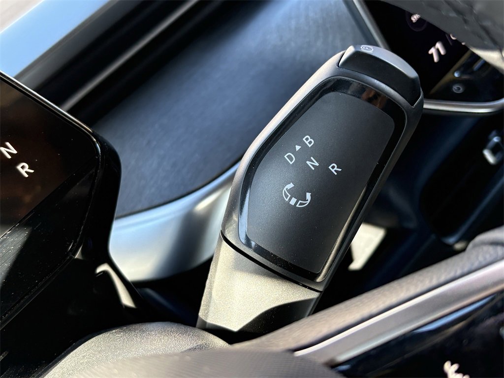 Used 2025 Volkswagen ID. Buzz Pro S image 20