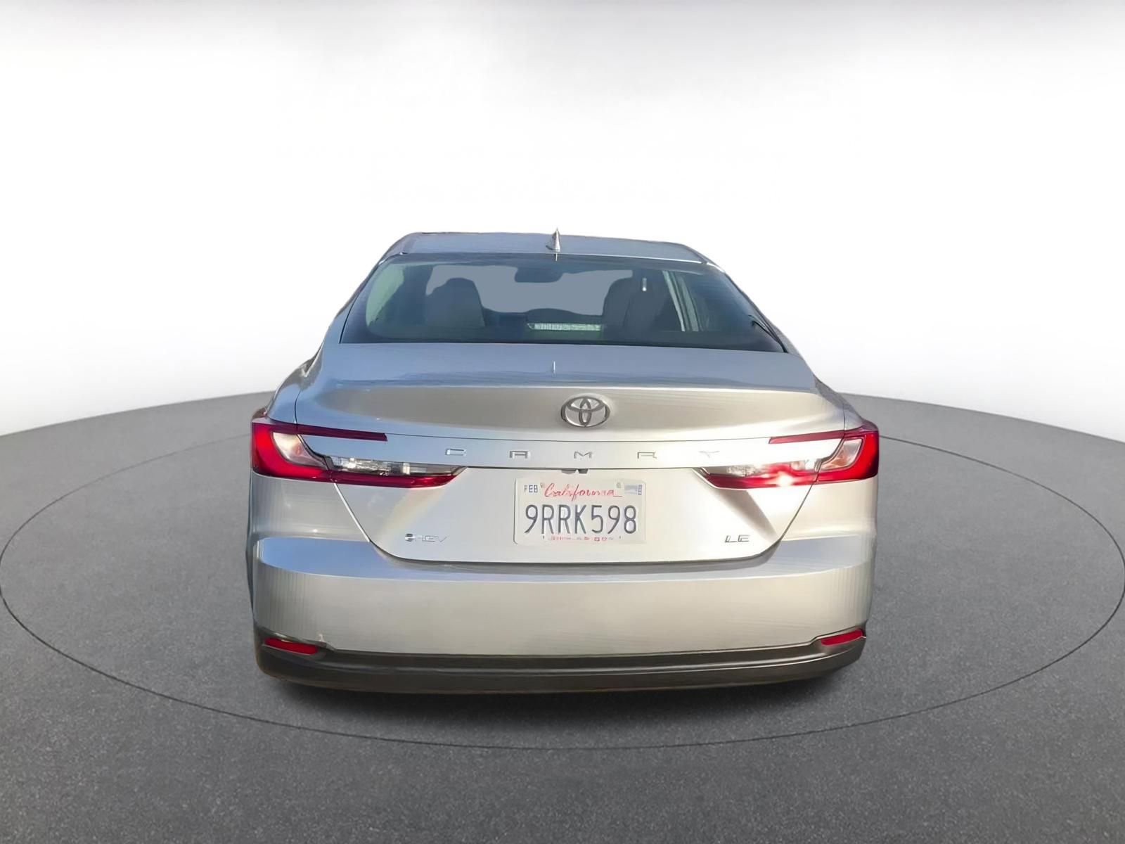 Used 2025 Toyota Camry LE image 12