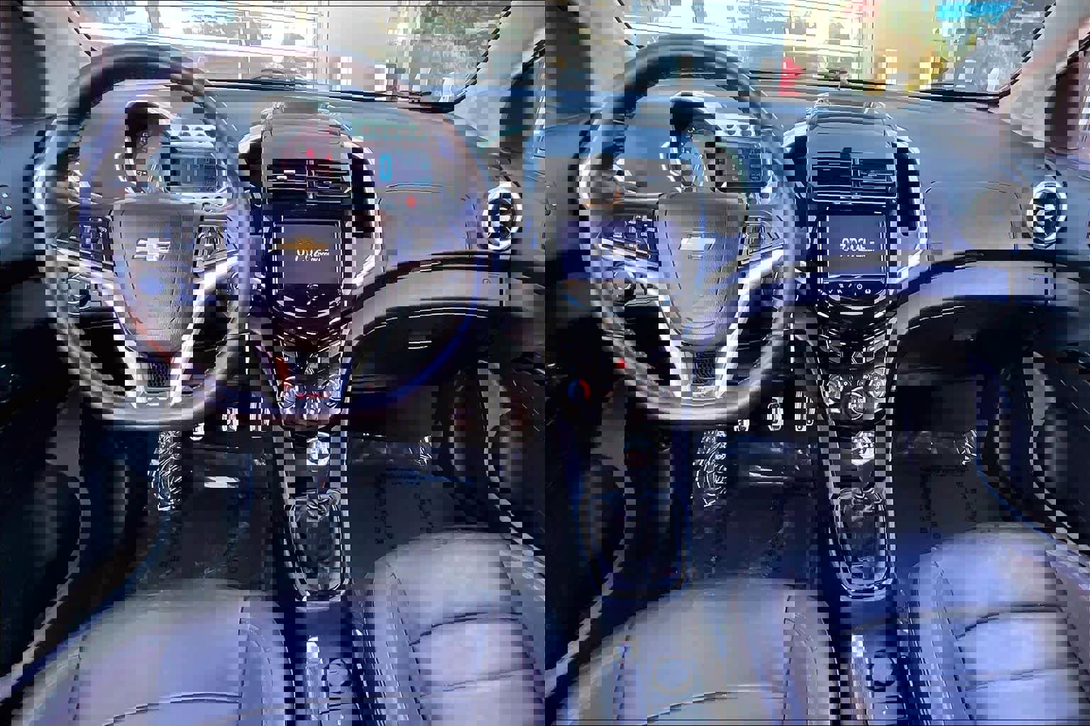 Used 2015 Chevrolet Sonic RS image 15