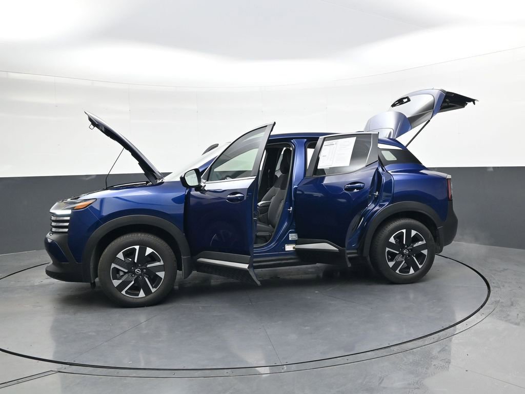 Certified 2025 Nissan Kicks SV image 44