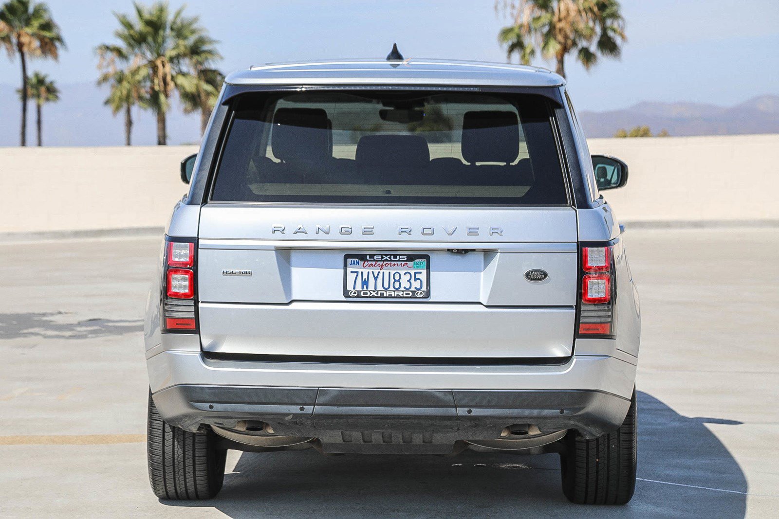 Used 2017 Land Rover Range Rover HSE AWD/4WD image 6