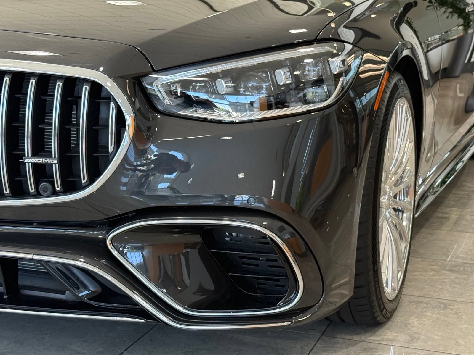 New 2026 Mercedes-Benz S 63 AMG S image 4