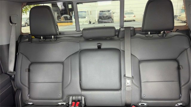 Used 2025 GMC Sierra 3500 Denali w/ Denali Reserve Package image 30