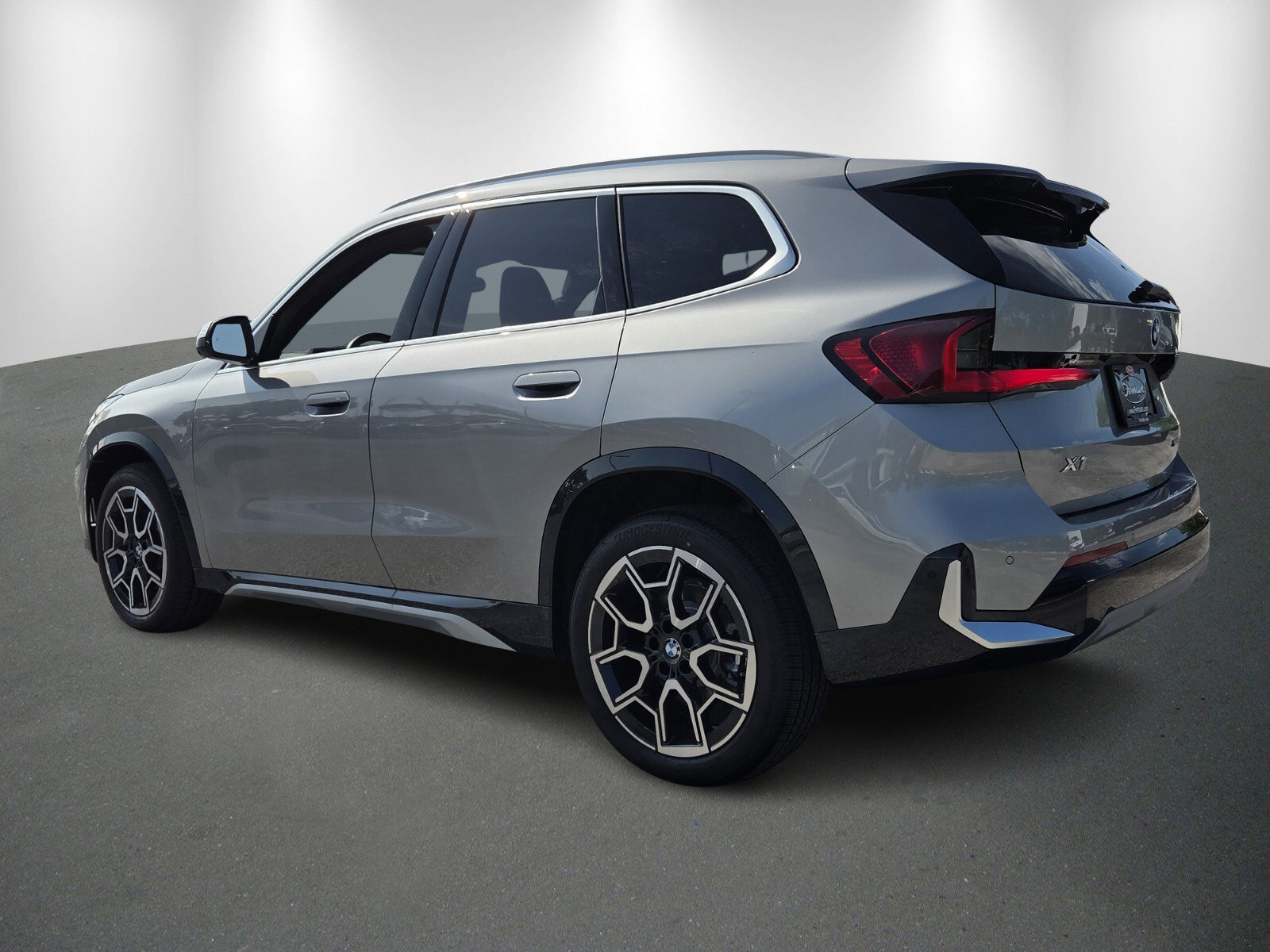 New 2026 BMW X1 xDrive28i w/ Technology Package image 5