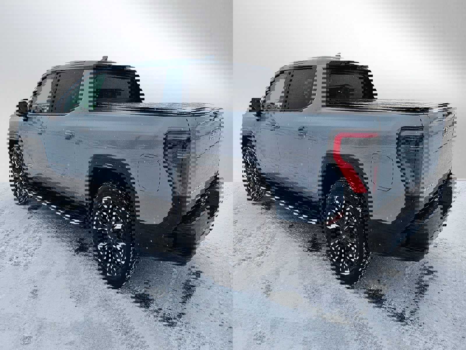 New 2024 GMC Sierra EV Denali image 5