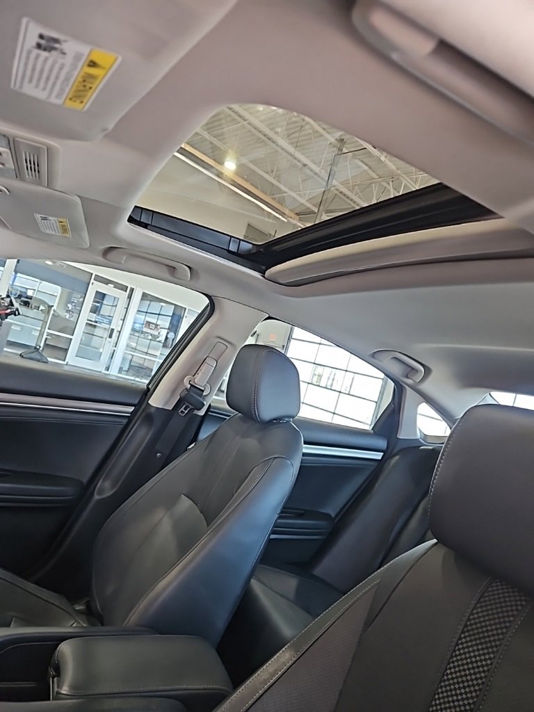 Used 2020 Honda Civic EX-L image 28