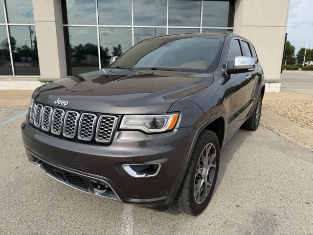 Used 2020 Jeep Grand Cherokee Overland AWD/4WD image 7