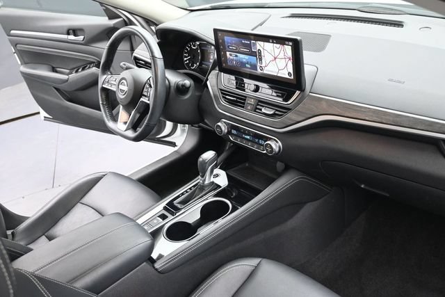 Used 2023 Nissan Altima 2.5 SL AWD/4WD image 37