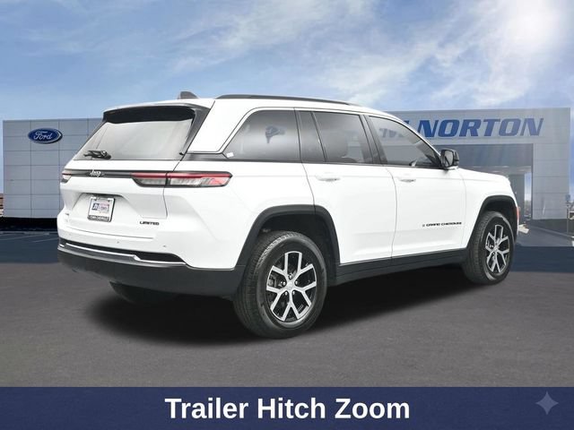 Used 2024 Jeep Grand Cherokee Limited w/ Trailer Tow Package AWD/4WD image 14