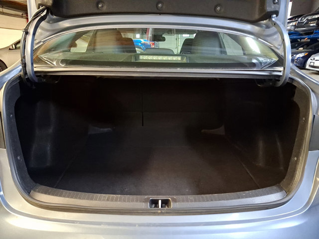 Used 2022 Toyota Corolla LE FWD image 26