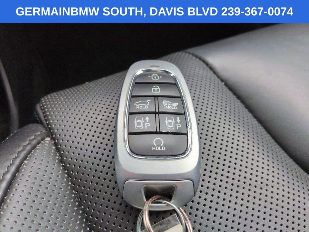 Used 2023 Hyundai Palisade Calligraphy image 31