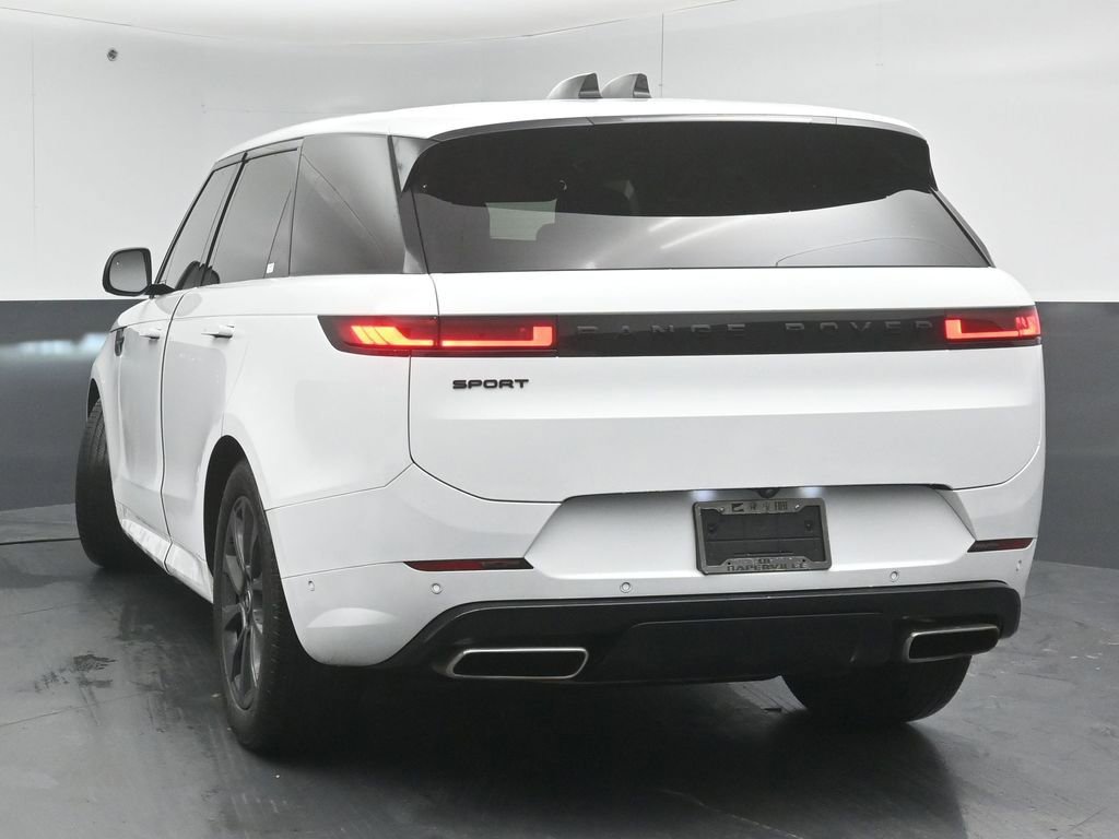 Used 2024 Land Rover Range Rover Sport Dynamic SE image 6