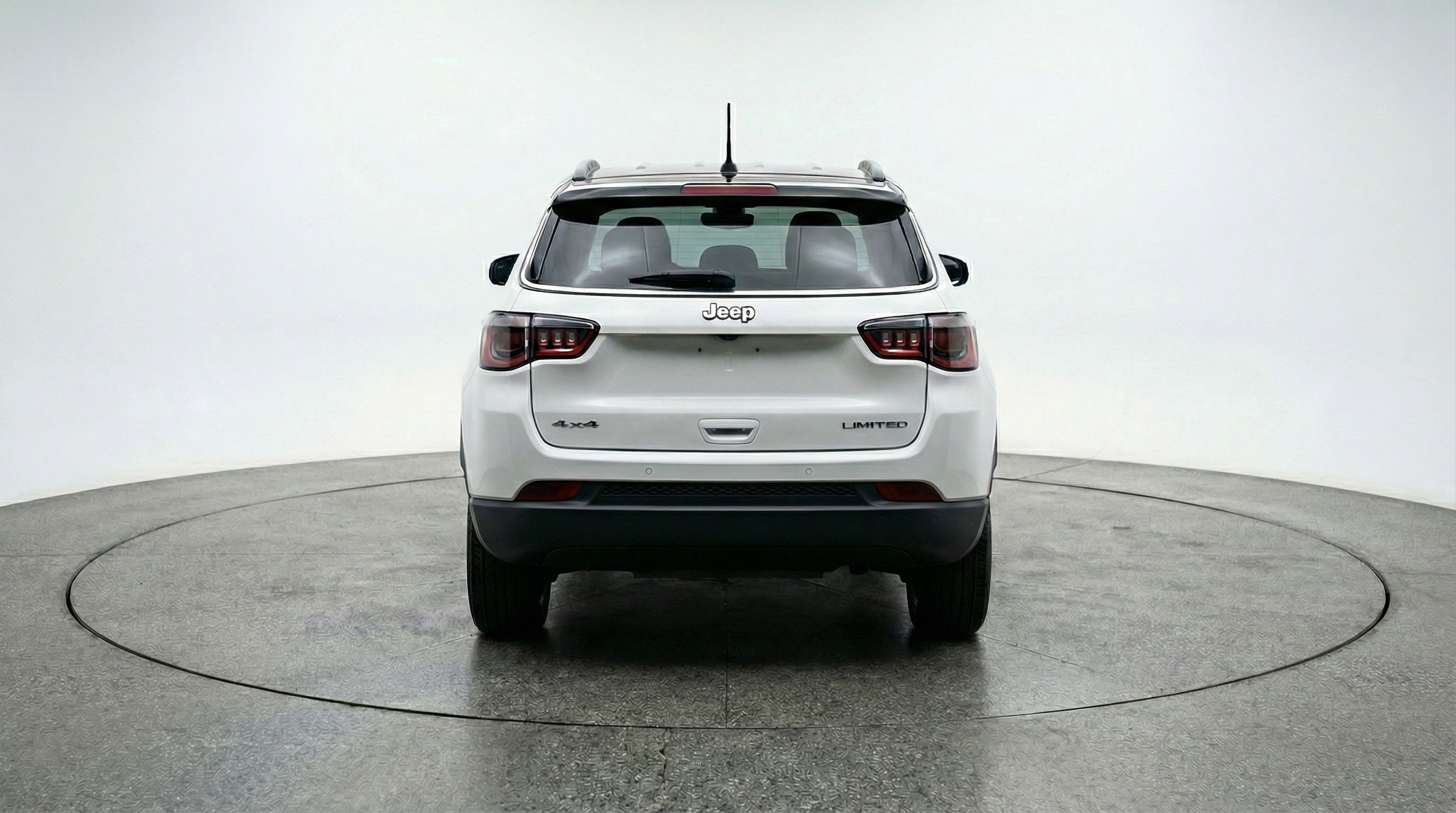 Used 2025 Jeep Compass Limited AWD/4WD image 7