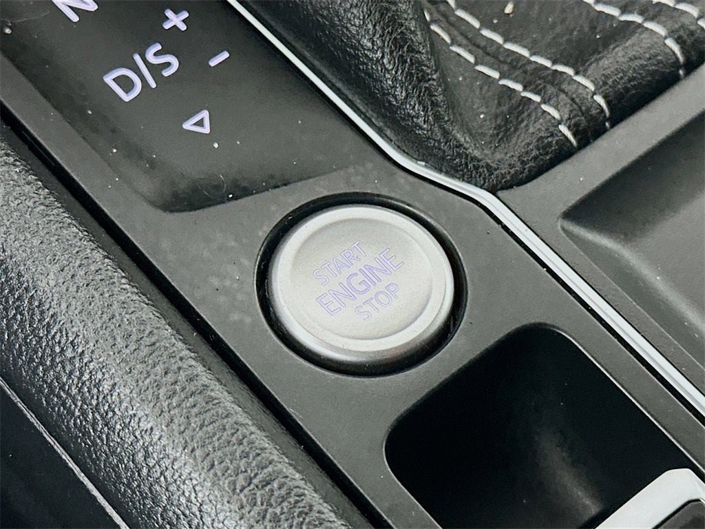 Used 2021 Volkswagen Atlas SE image 27