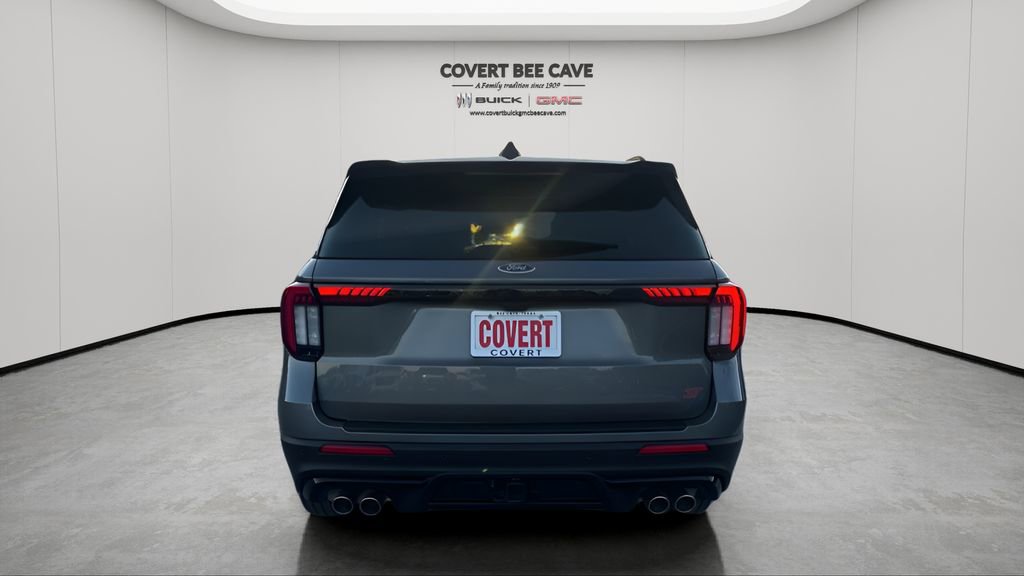 Used 2025 Ford Explorer ST image 8