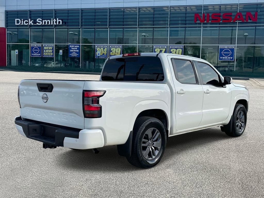 Used 2025 Nissan Frontier SV w/ SV Convenience Package image 6