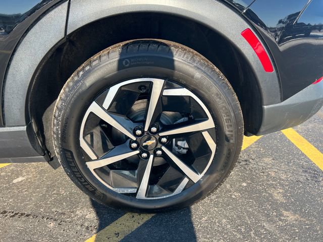 New 2026 Chevrolet Equinox EV LT w/ LPO, All-Weather Mat Package image 24