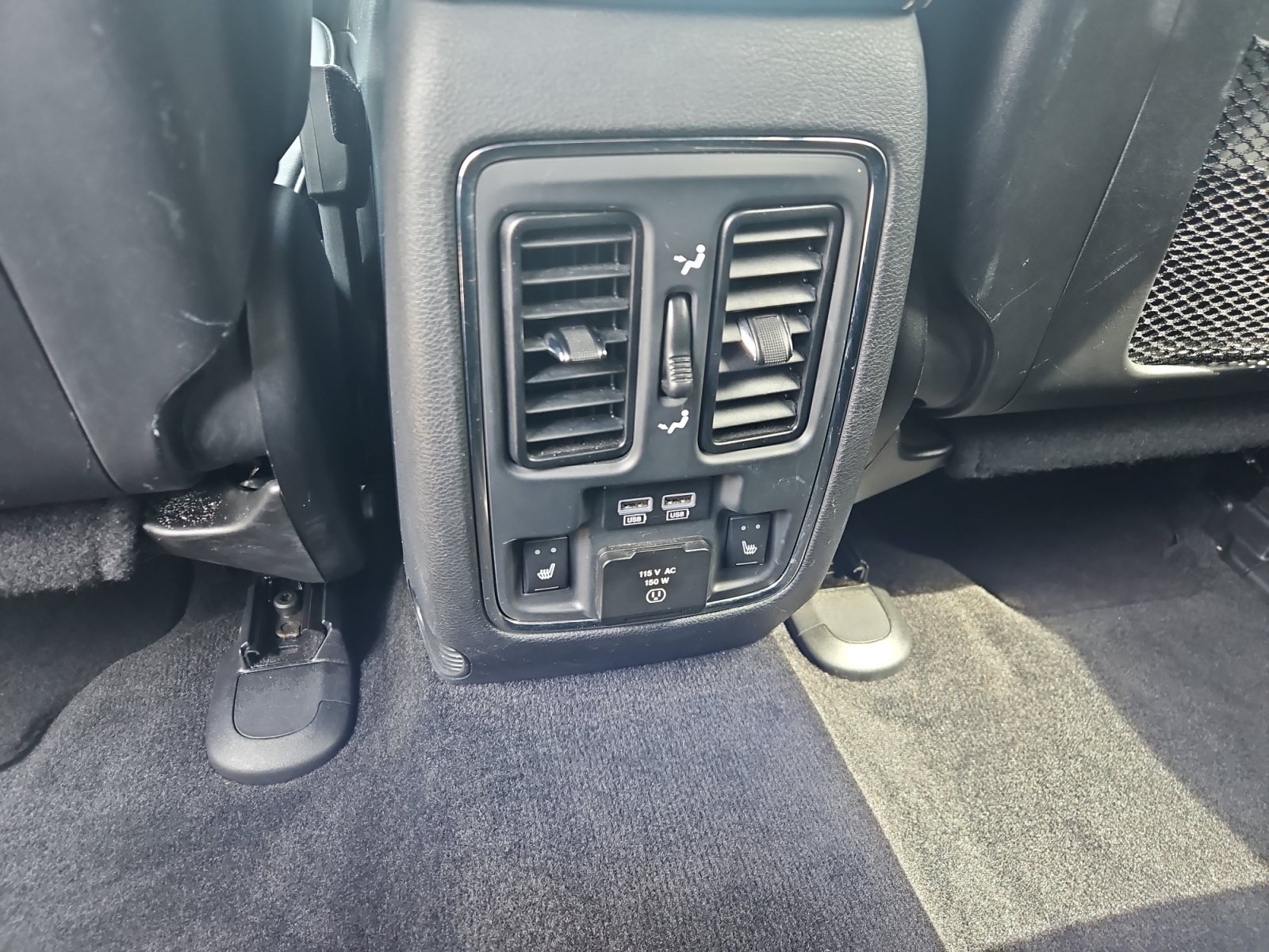 Used 2014 Jeep Grand Cherokee Overland AWD/4WD image 13