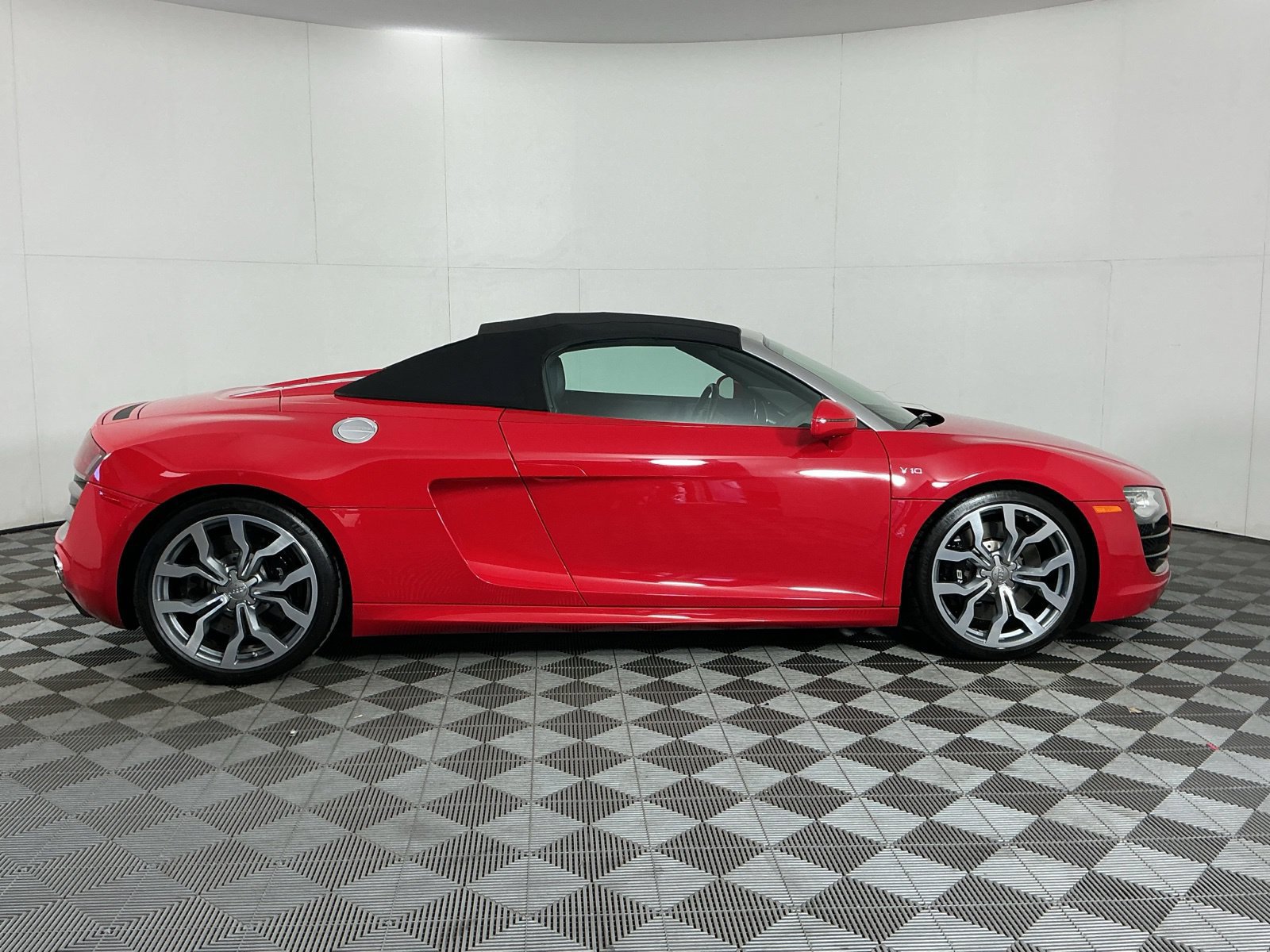 Used 2012 Audi R8 V10 AWD/4WD image 9