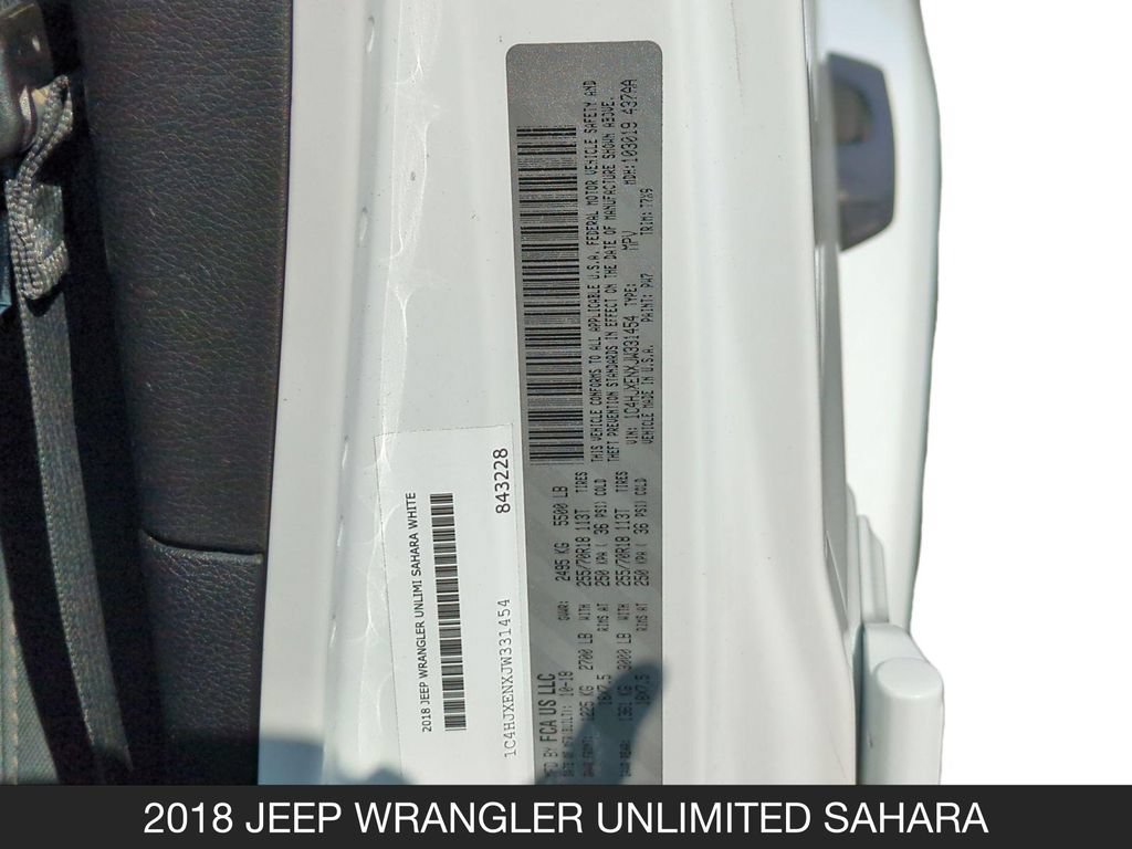 Used 2018 Jeep Wrangler Unlimited Sahara AWD/4WD image 24