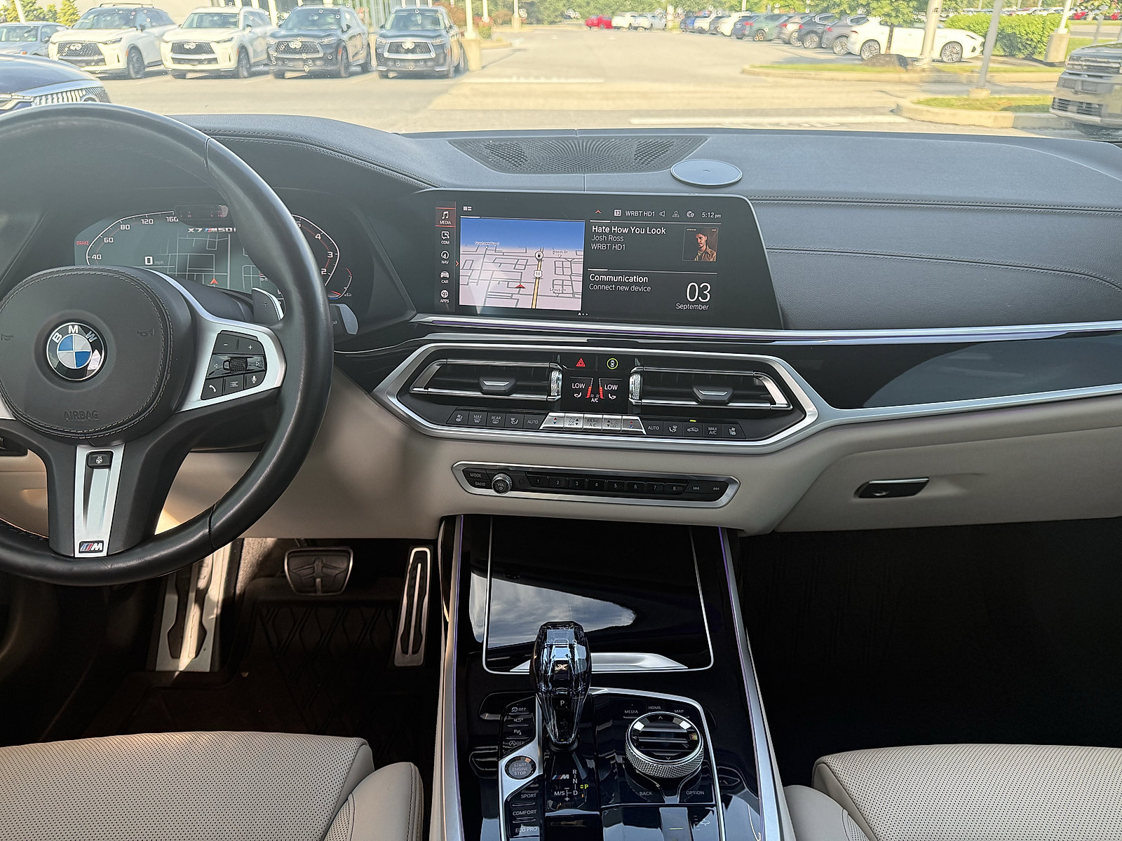 Used 2021 BMW X7 M50i AWD/4WD image 4
