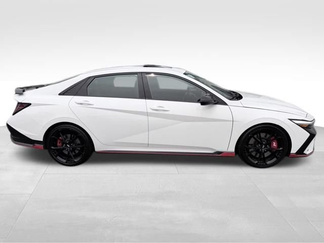 Used 2025 Hyundai Elantra N FWD image 4