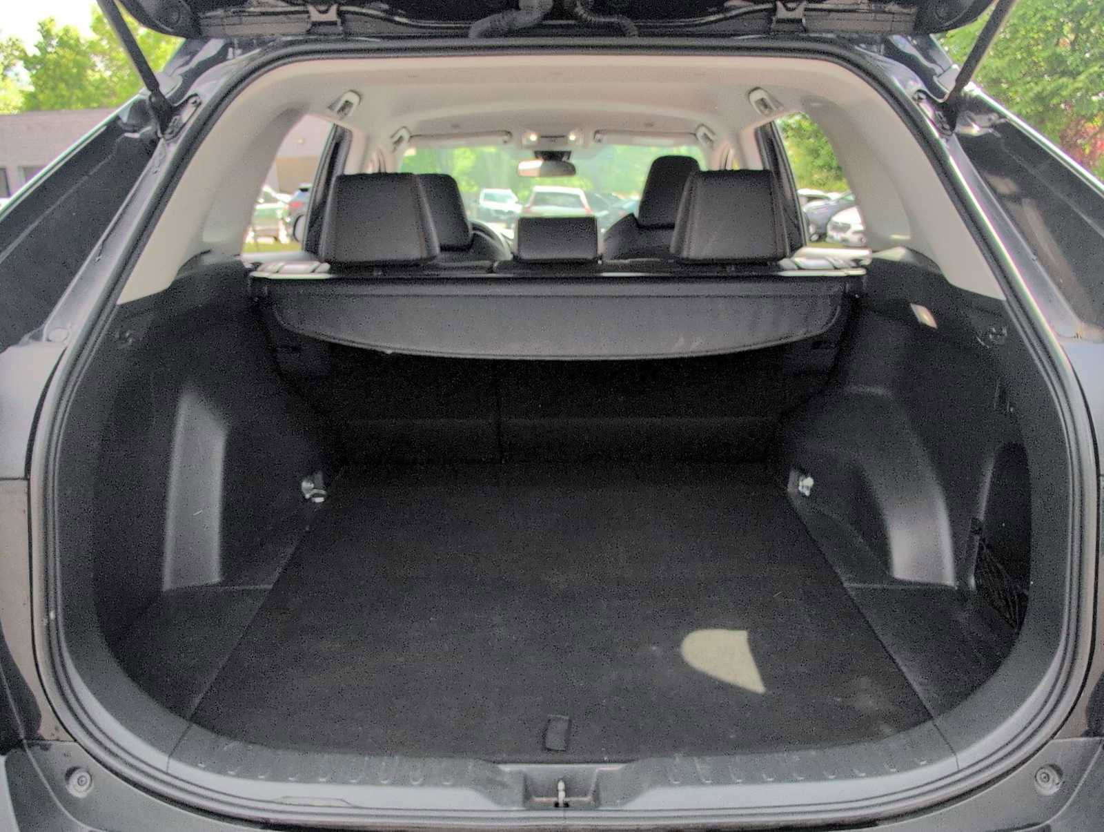 Used 2024 Toyota RAV4 Adventure AWD/4WD image 33