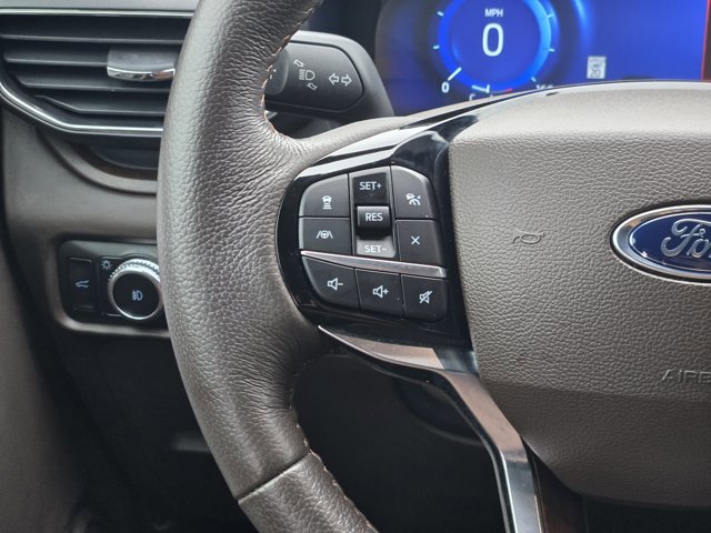 Used 2023 Ford Explorer King Ranch w/ Technology Package image 26