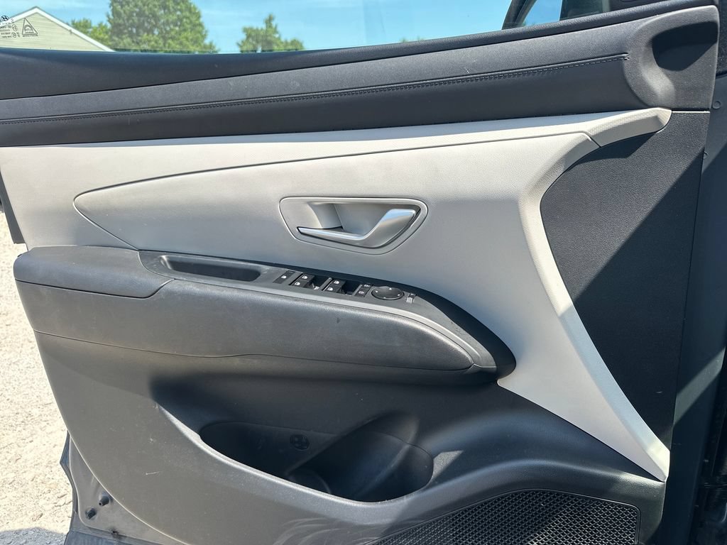 Used 2025 Hyundai Tucson SEL AWD/4WD image 14