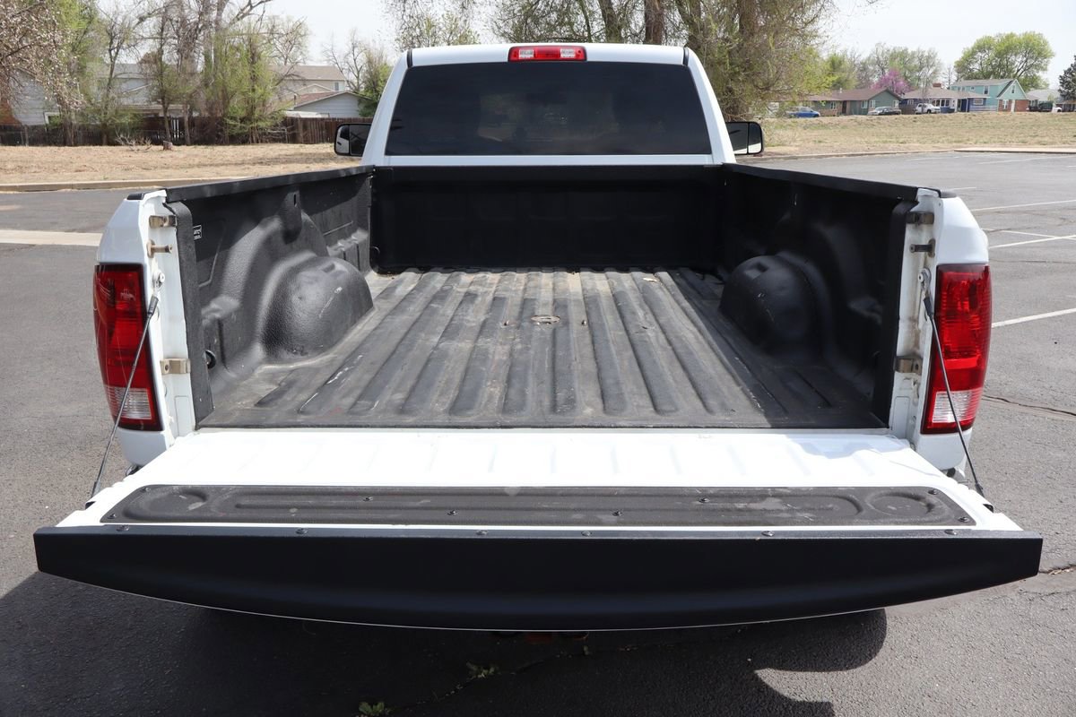 Used 2012 RAM 3500 ST w/ Chrome Appearance Group AWD/4WD image 14