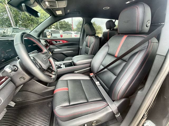 Used 2026 Chevrolet Traverse RS w/ LPO, Floor Liner Package AWD/4WD image 18