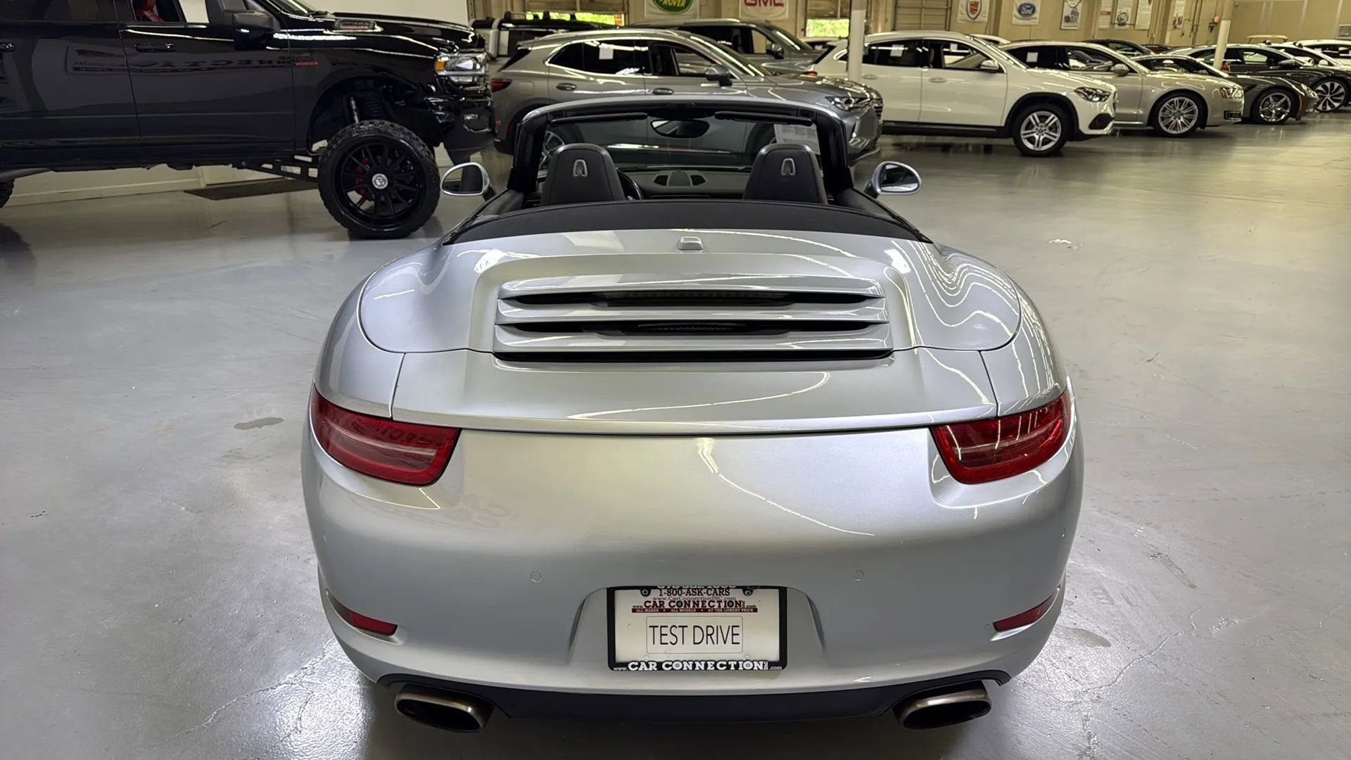 Used 2014 Porsche 911 Carrera image 16
