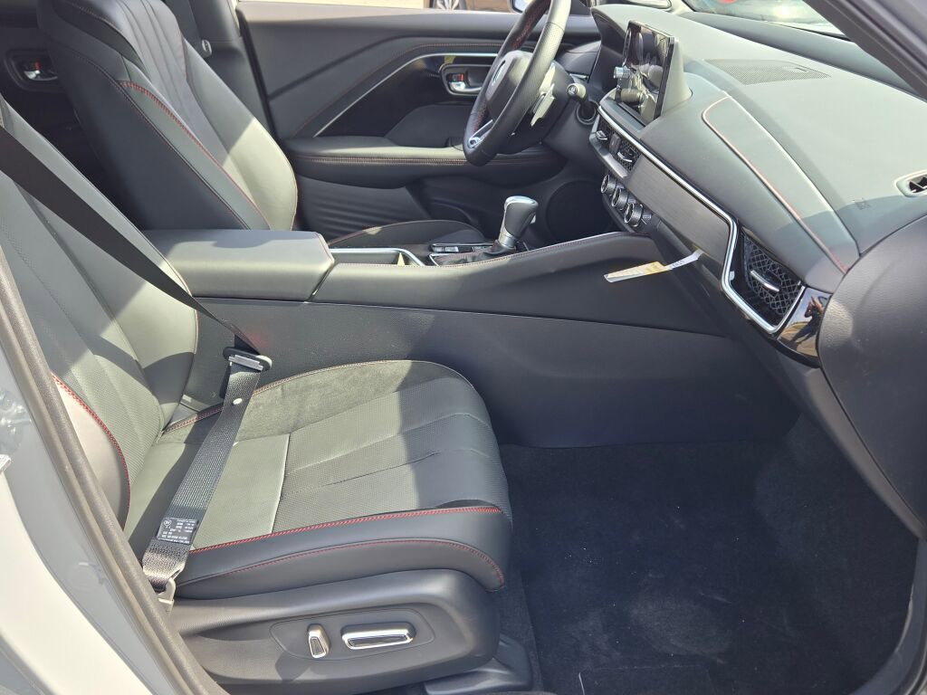 New 2026 Acura ADX A-Spec image 7