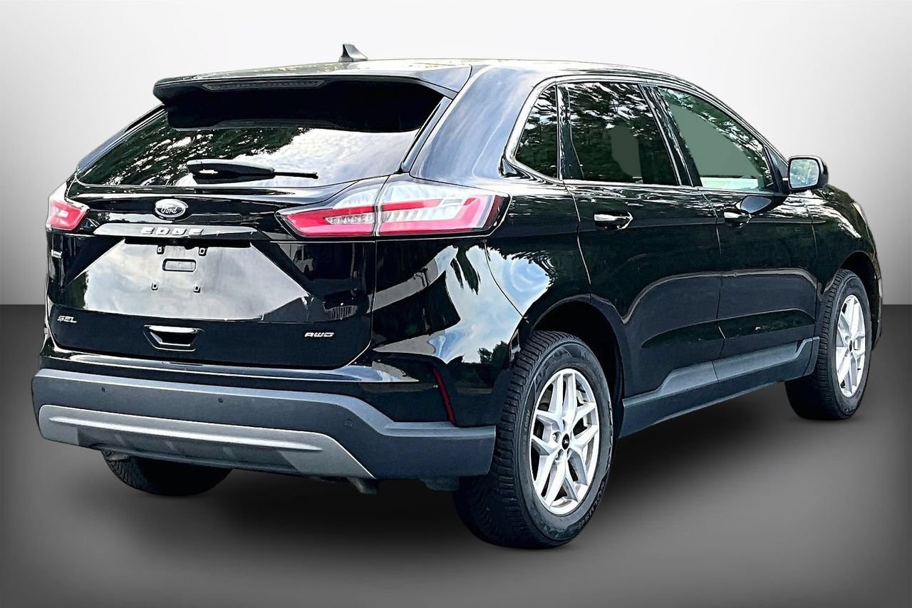 Used 2024 Ford Edge SEL AWD/4WD image 8