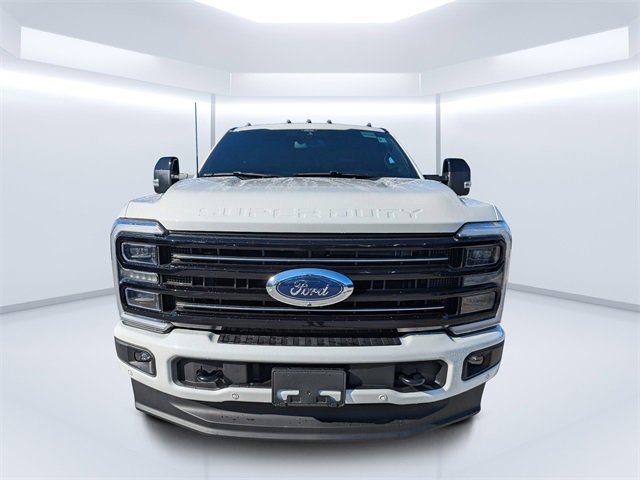 Used 2025 Ford F350 Platinum w/ FX4 Off-Road Package image 8