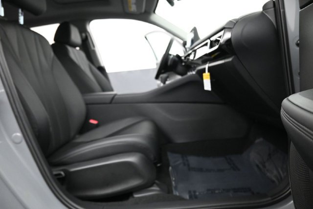 New 2026 Acura ADX AWD image 19