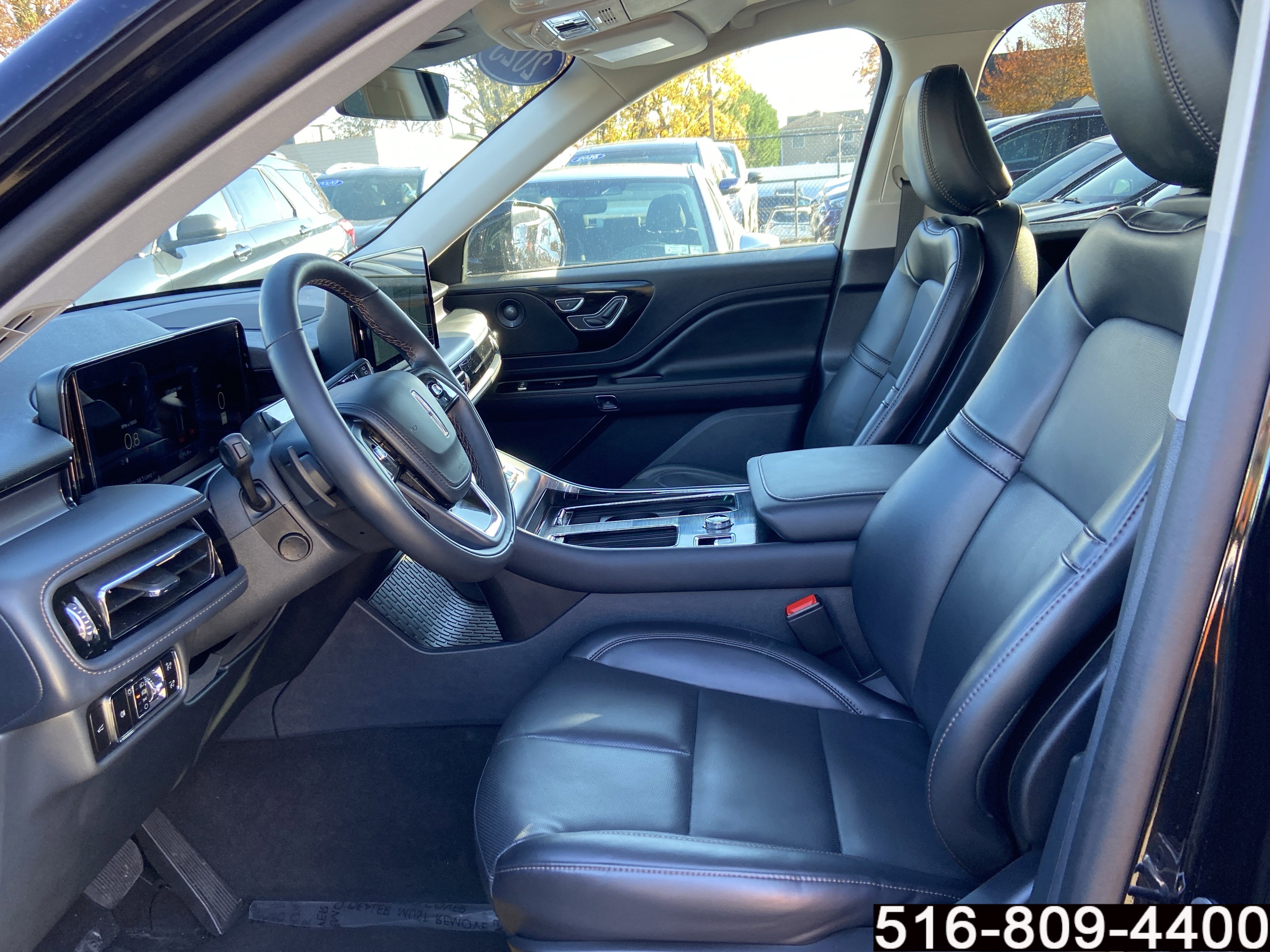 Used 2025 Lincoln Aviator AWD w/ Equipment Group 101A image 22