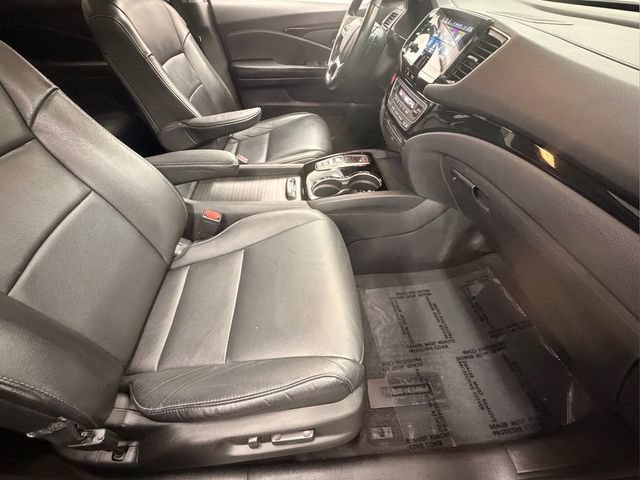 Certified 2019 Honda Pilot Touring image 24