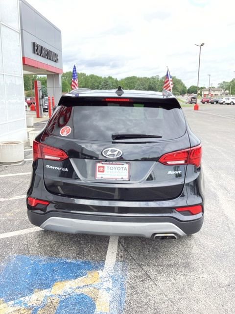 Used 2018 Hyundai Santa Fe Sport FWD image 16