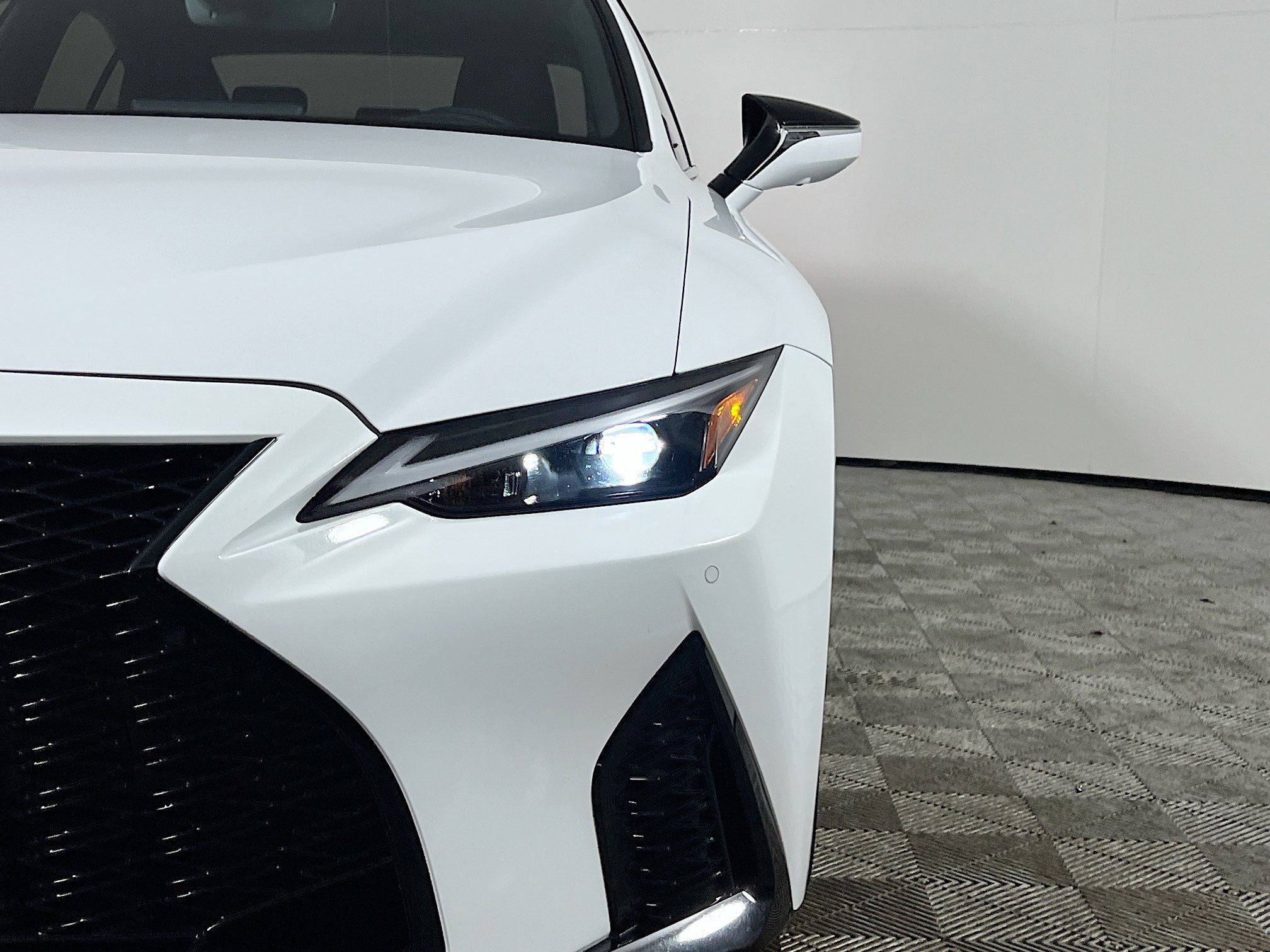 Used 2023 Lexus IS 350 F Sport w/ Navigation Package image 12