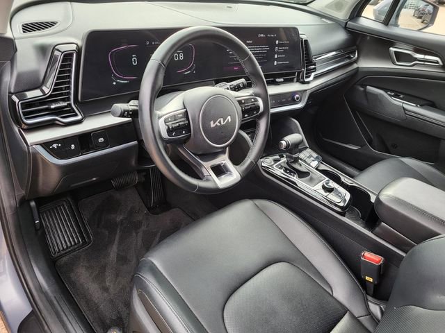 Used 2023 Kia Sportage EX image 16
