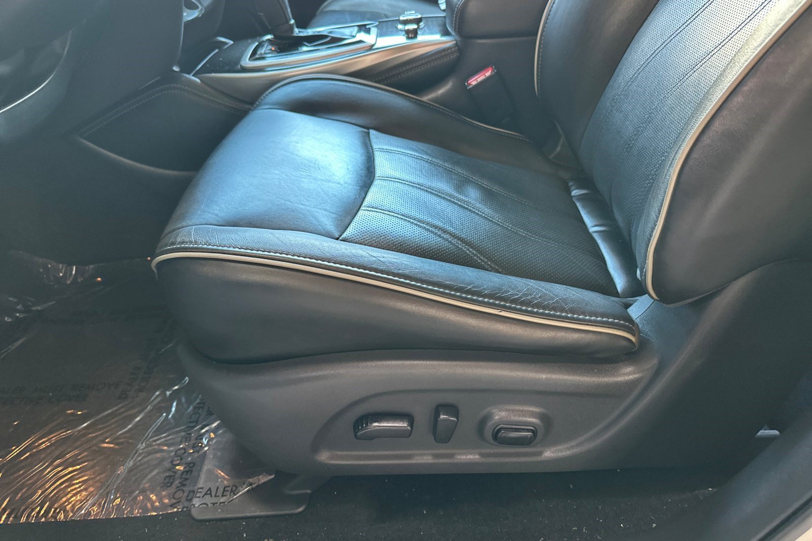 Used 2019 INFINITI QX60 Luxe w/ Essential Package AWD/4WD image 14